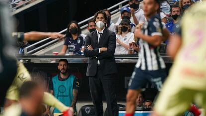 Santiago Solari, durante la final entre Monterrey y América, este jueves.