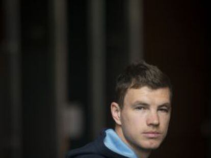 Ediz Dzeko, ayer en Barcelona.