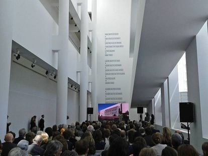 El nuevo Atrio Leopoldo Romés del Macba, durante el homenaje al empresario y mecenas.