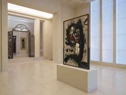 'Toile brûlée' (1973), de Miró, en la Casa de Serralves en Oporto.
