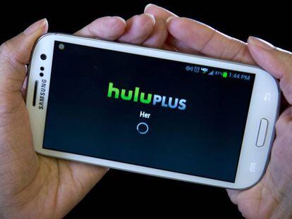Aplicaci&oacute;n Hulu Plus en un &#039;smartphone&#039;.