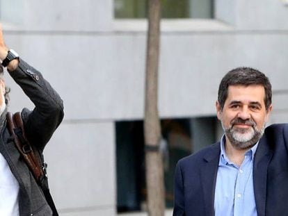 Jordi Cuixart (izquierda) y Jordi Sànchez, ante la Audiencia Nacional.