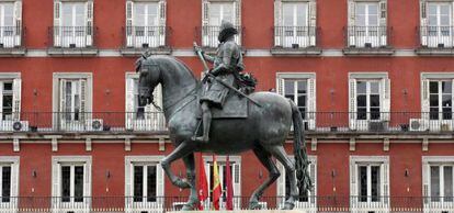 Fachada de la Casa de la Carnicería en la plaza Mayor.