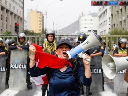 La crisis política de Perú, en imágenes