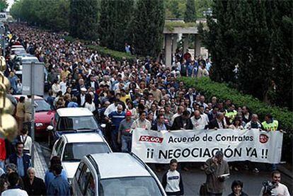 Manifestación de ayer en Puertollano en apoyo de los trabajadores de subcontratas de Repsol.