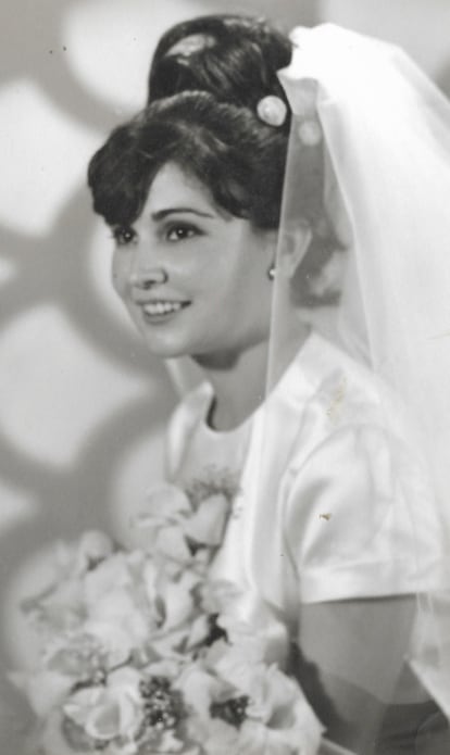 Ana María Chavarino el día de su boda, en 1967.