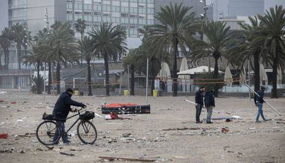 La playa del Somorrostro, en Barcelona, este miércoles.