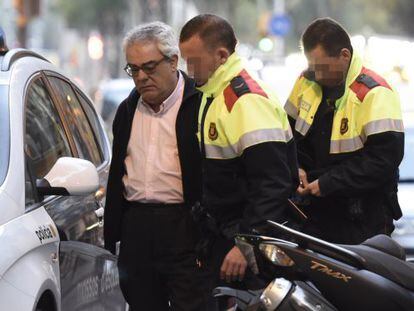 Los Mossos detienen al propietario de Finques Marhuenda.