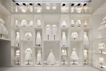 La muestra 'Christian Dior, diseñador de Sueños', del museo Victoria & Albert, en Londres. 