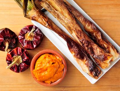 Barbecued cale_ots and peppers with orange dip