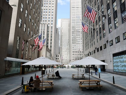 Edificios de oficinas en Manhattan, el pasado marzo. Durante la pandemia, la disponibilidad de locales se ha incrementado notablemente.