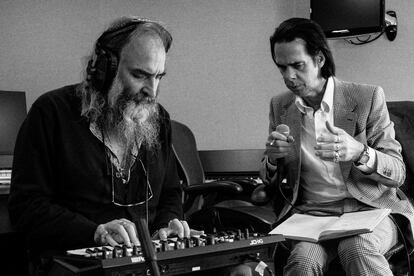 Warren Ellis (izquierda) y Nick Cave, colaboradores también en el álbum 'Carnage'.