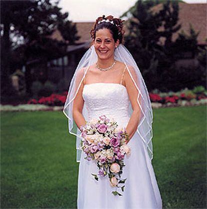 Silvia San Pío, que murió el 11-S en Nueva York, en una fotografía del día de su boda.