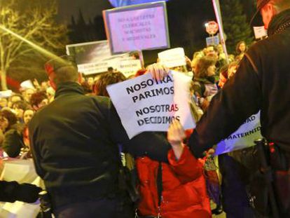 Manifestantes este viernes en Valladolid.