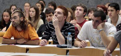 Un grupo de estudiantes de Ciencias Sociales en una universidad de la Comunidad Valenciana.
