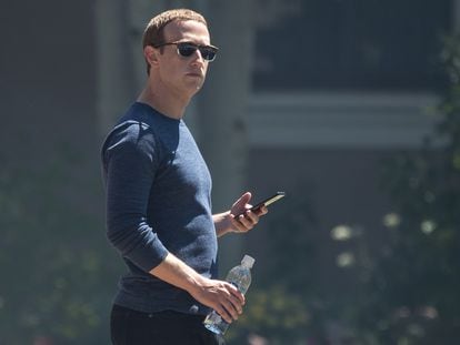 Mark Zuckerberg, fundador de Facebook, en la conferencia anual Allen & Company de Sun Valley en julio de 2018.