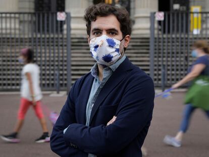 El doctor Alberto García Basteiro, epidemiólogo del IS Global, el lunes en Barcelona.