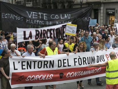 Manifestació contra Colau el 15 de setembre.