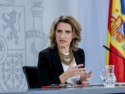 La vicepresidenta tercera, Teresa Ribera, en la rueda de prensa tras el Consejo de Ministros.