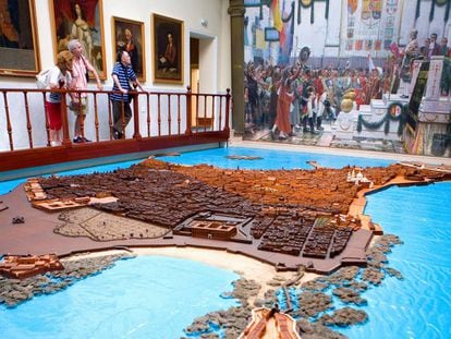 Maqueta de la ciudad andaluza en el Museo de las Cortes.