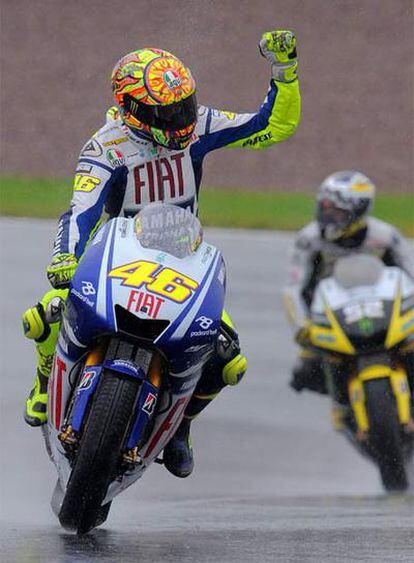 Rossi celebra ayer su primer puesto en la clasificación.