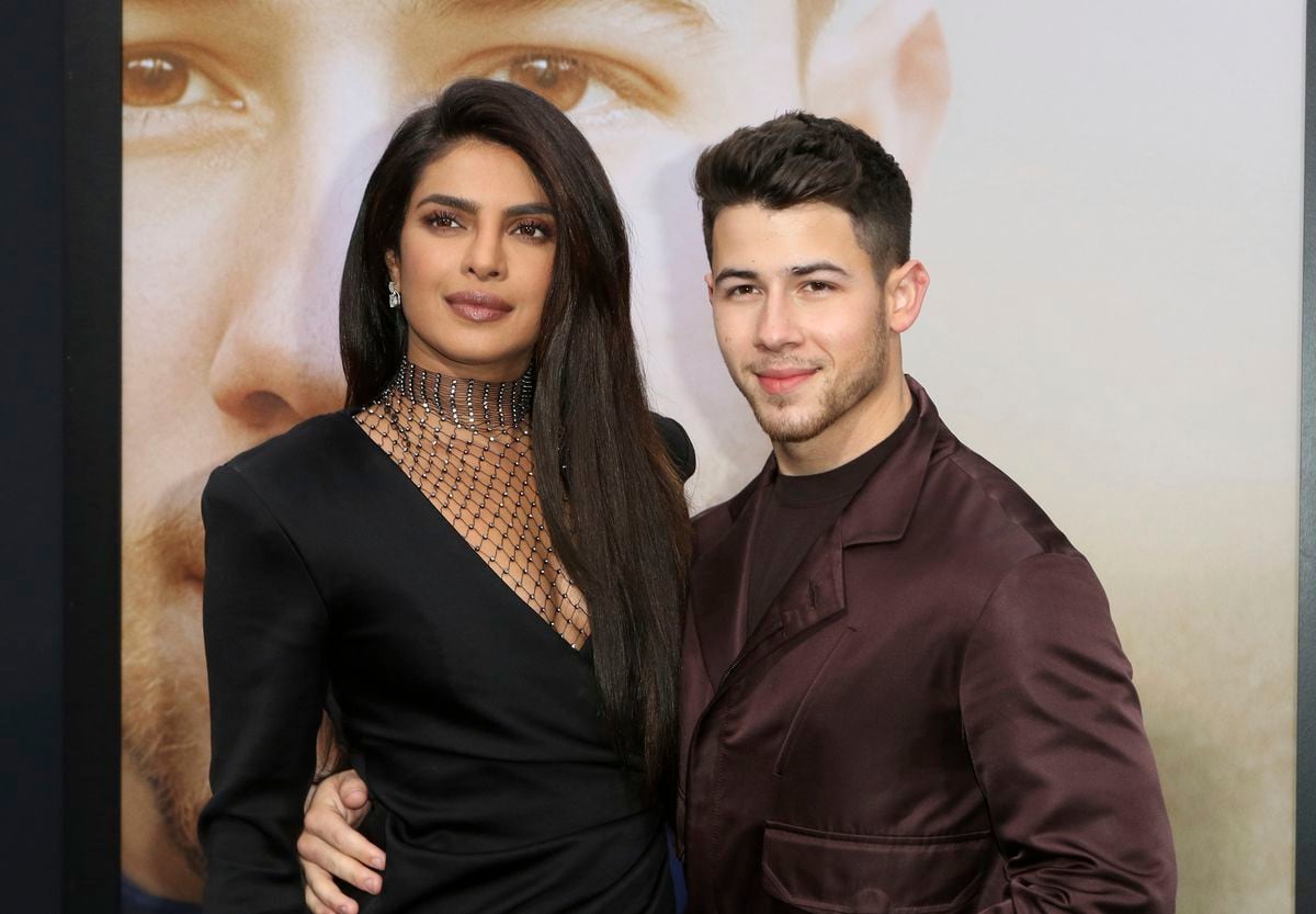 Priyanka Chopra y Nick Jonas anuncian que han sido padres por vientre de  alquiler | Gente | EL PAÍS