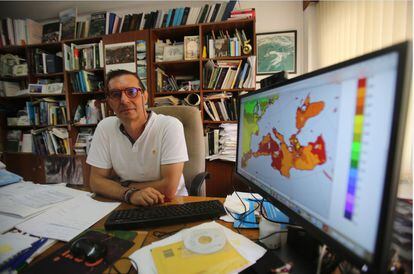 Jorge Olcina, catedrático y director del Laboratorio de Climatología de la Universidad de Alicante.