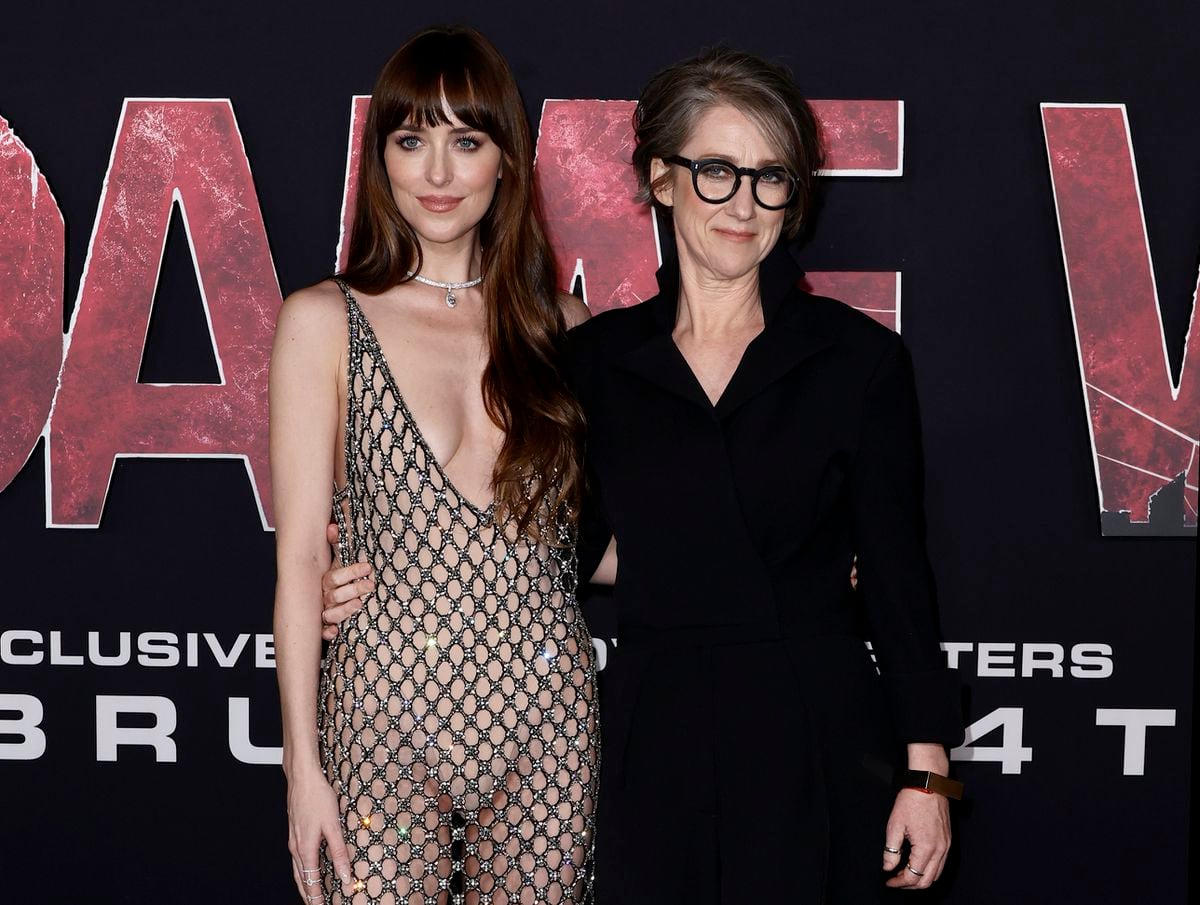 Dakota Johnson Passes The Naked Dress Screen At The Premiere Of Madame Web Pledge Times 