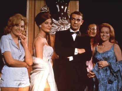 Sean Connery, caracterizado de James Bond, en la película 'Operación trueno', en 1965.