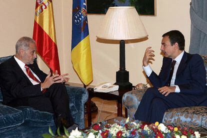 Adán Martín, esta mañana junto a Zapatero en Moncloa.