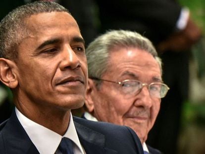 El presidente de EE UU, Barack Obama y el de Cuba, Raúl Castro, ofrecen una rueda de prensa en La Habana, Cuba.