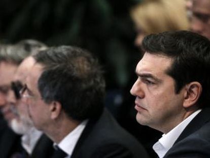 Alexis Tsipras, el 1 de febrero en una reuni&oacute;n del Banco de Grecia.