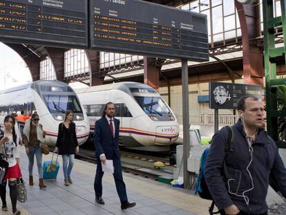 Renfe se da un año para estrenar su plataforma de movilidad RaaS en ocho ciudades