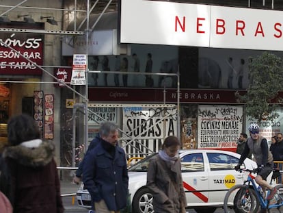 Fachada de una antigua cafetería de Nebraska.