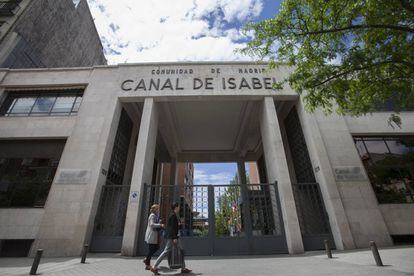 Fachada de la sede del Canal en Madrid.