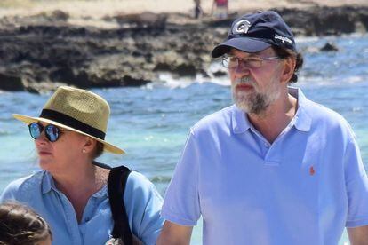 Mariano Rajoy y su esposa Elvira Fernández.