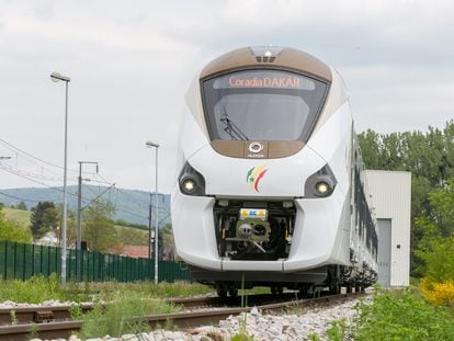 Tren de CAF para Senegal.