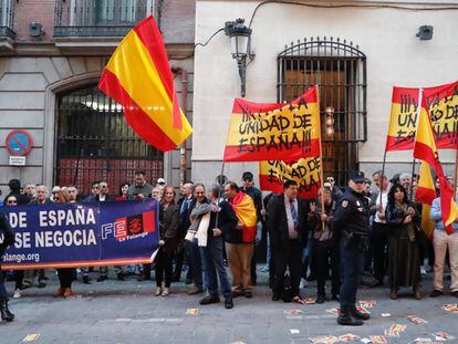 Artur Mas ha estat esbroncat a l'entrada de l'Ateneu de Madrid.