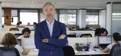 Enrique Serrano, director general de Tin&aacute;mica, en la sede de la empresa en Madrid. 