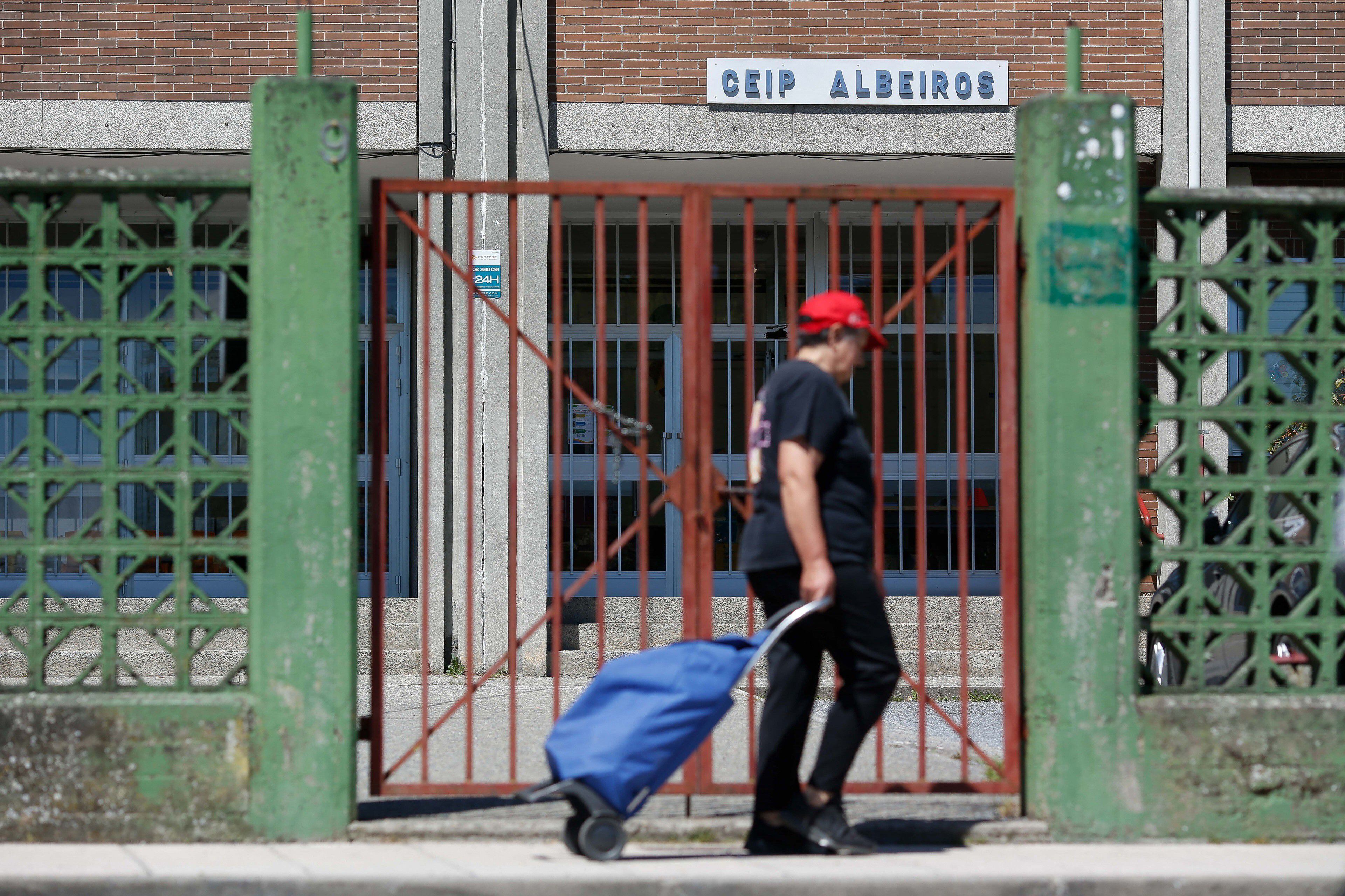 Detenido un profesor en Lugo tras ser denunciado por los padres de nueve alumnas menores de edad