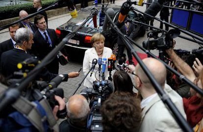 Merkel, a la entrada de la cumbre esta mañana.