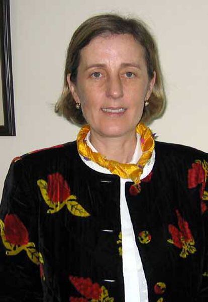 La responsable de Mujer del partido AKP, Selma Kavaf.