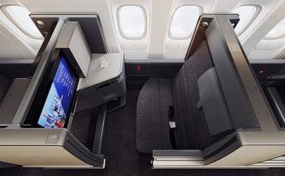 Asiento de clase business de Nippon Airways.