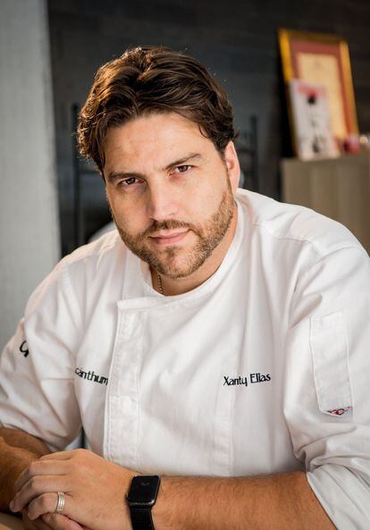 El chef onubense Xanty Elías ha sido proclamado ganador del Basque Culinary World Prize 2021 por incidir en la educación alimentaria infantil, con su iniciativa Los Niños se Comen el Futuro.