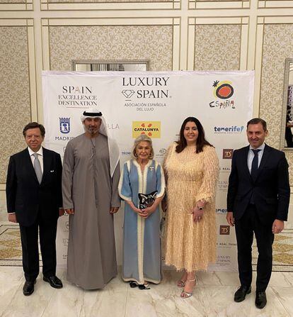 
La Asociación Española del Lujo–Luxury Spain ha visitado Emiratos Árabes, junto con 30 representantes de distintas marcas, con el objetivo de promocionar la excelencia española y el país como destino de alta gama.