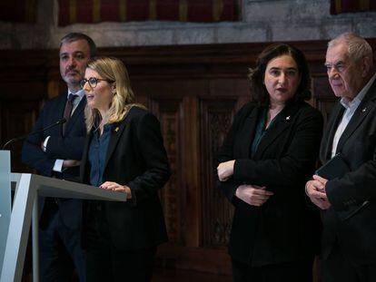 Jaume Collboni, Elsa Artadi, Ada Colau i Ernest Maragall presenten l'acord per als pressupostos de Barcelona.