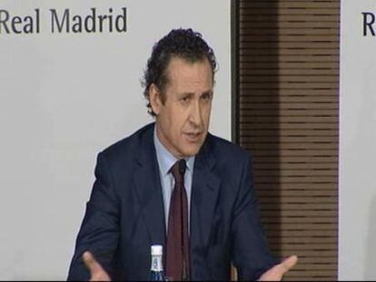 Valdano: "Mourinho defendió al Madrid con argumentos, Preciado cayó en la descalificación"