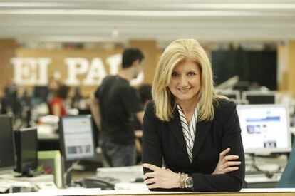 Arianna Huffington, en la redacción de EL PAÍS.