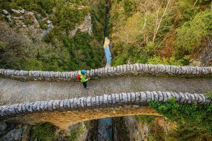 El puente de San Urbez en el cañón de Añisclo, en el Pirineo de Huesca.