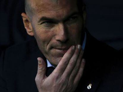 Saque hoy ante el PSG el equipo que saque, al entrenador del Madrid le van a llover las críticas